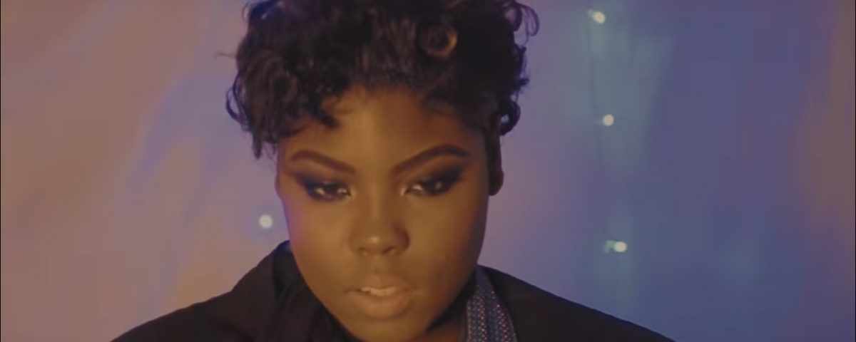 Clip from the official music video Glitter in the air by Deja