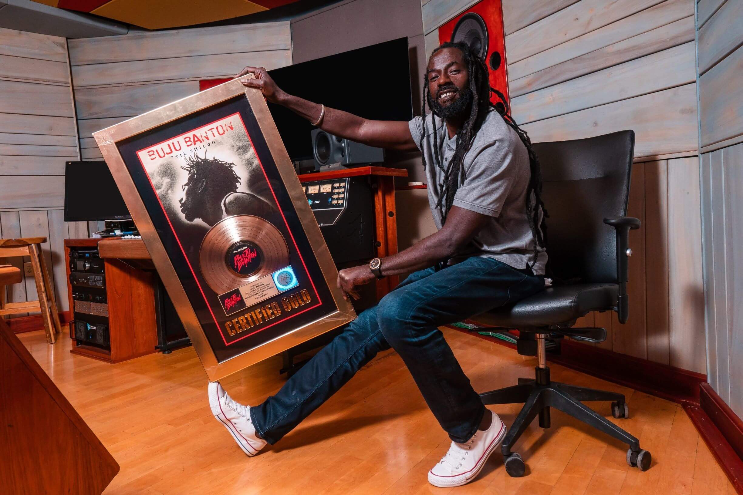 Buju Banton Receives A Special RIAA Gold Album For His 1995 Seminal Album  'Til Shiloh - Vision Newspaper